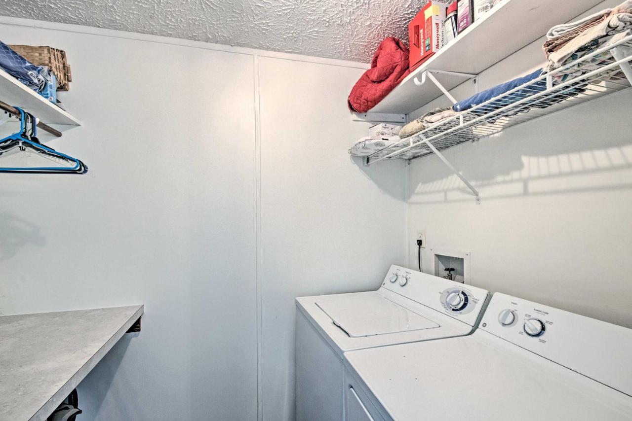Bright Pensacola Home With Backyard - Pets Welcome! Kültér fotó