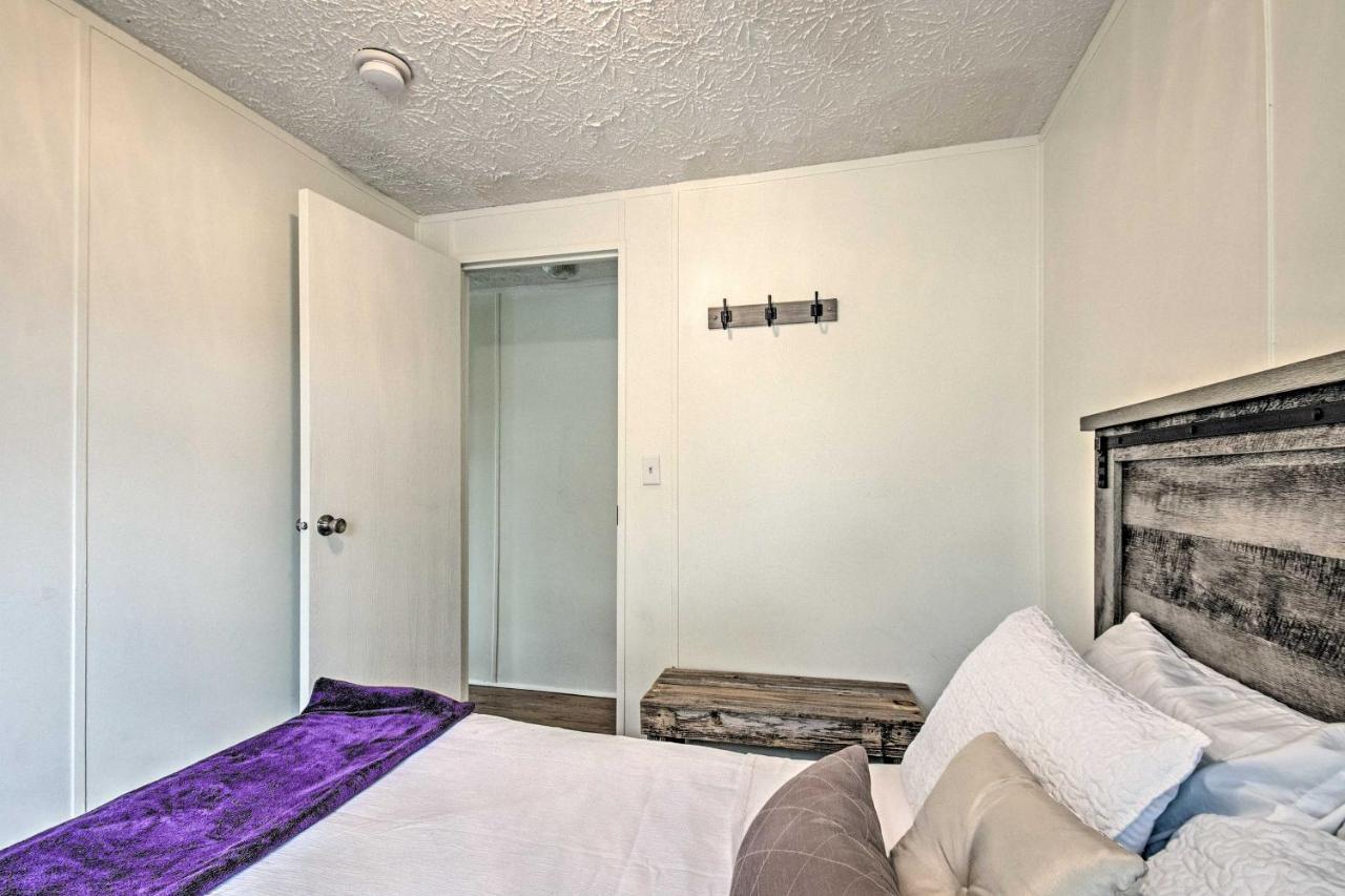 Bright Pensacola Home With Backyard - Pets Welcome! Kültér fotó