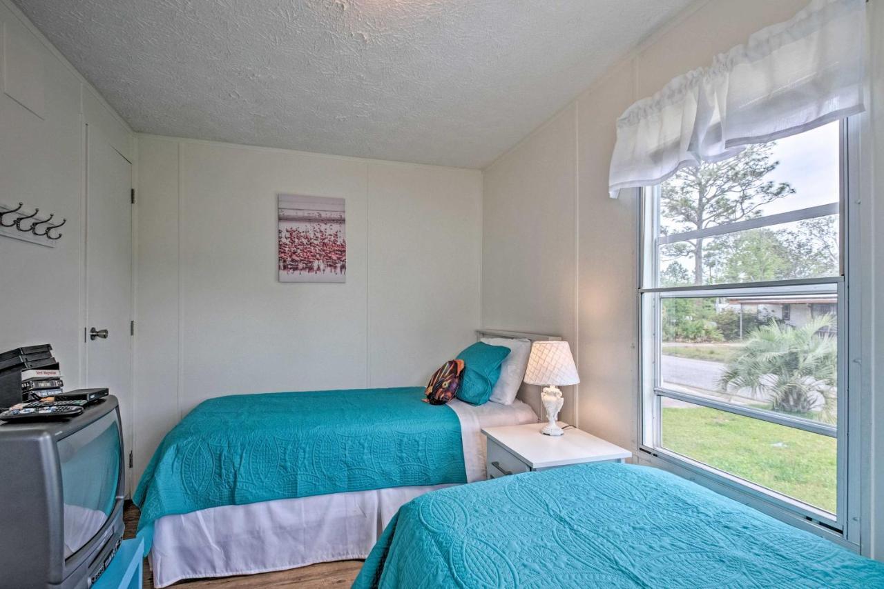 Bright Pensacola Home With Backyard - Pets Welcome! Kültér fotó