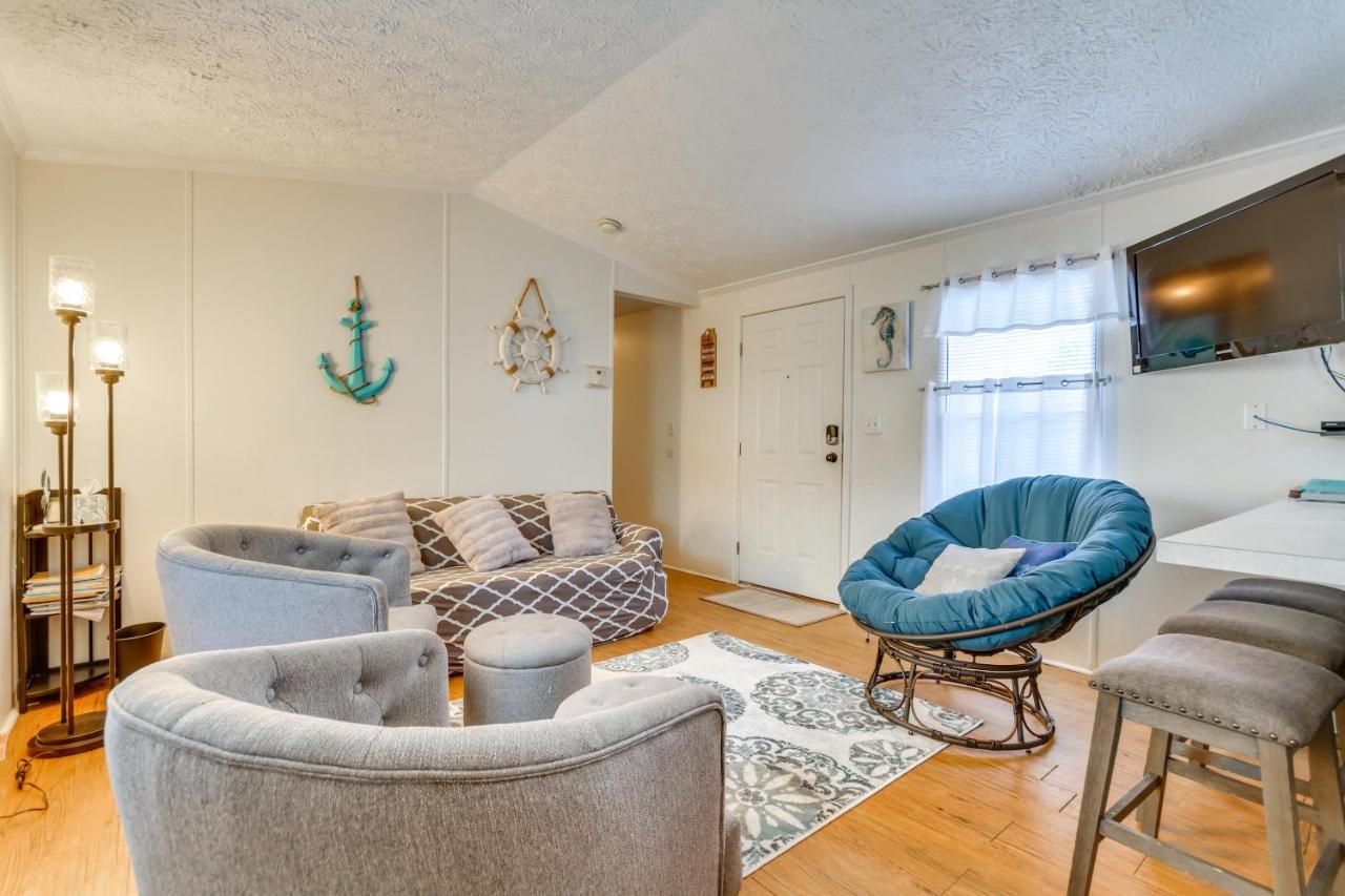 Bright Pensacola Home With Backyard - Pets Welcome! Kültér fotó